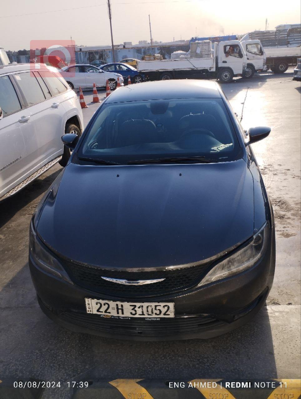Chrysler 200